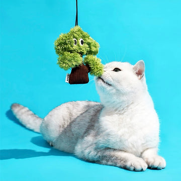 Interactive Catnip Pine Tree Toy – Cute Hanging Chew Toy for Cats & Kittens
